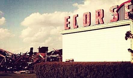 Ecorse Drive-In Theatre - From Michigan Driveins 1